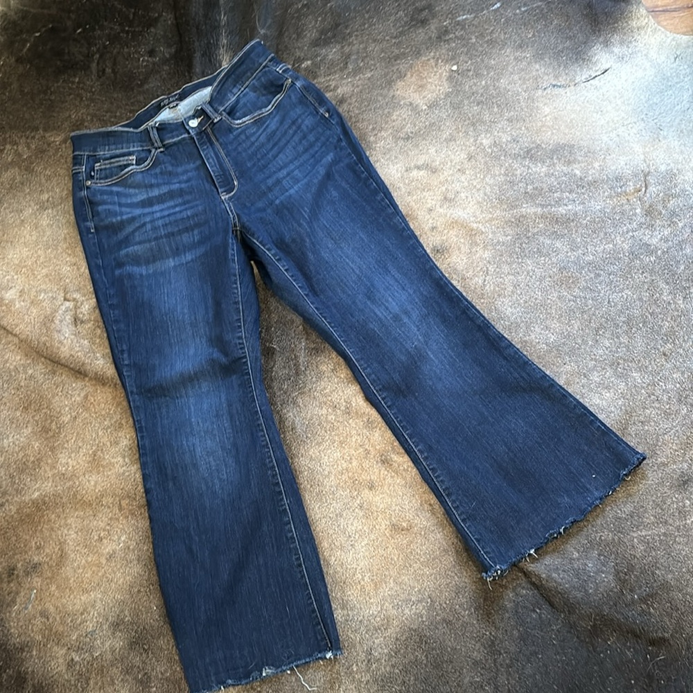 Judy Blue Dark Blue Flare Jeans - Picture 4 of 13